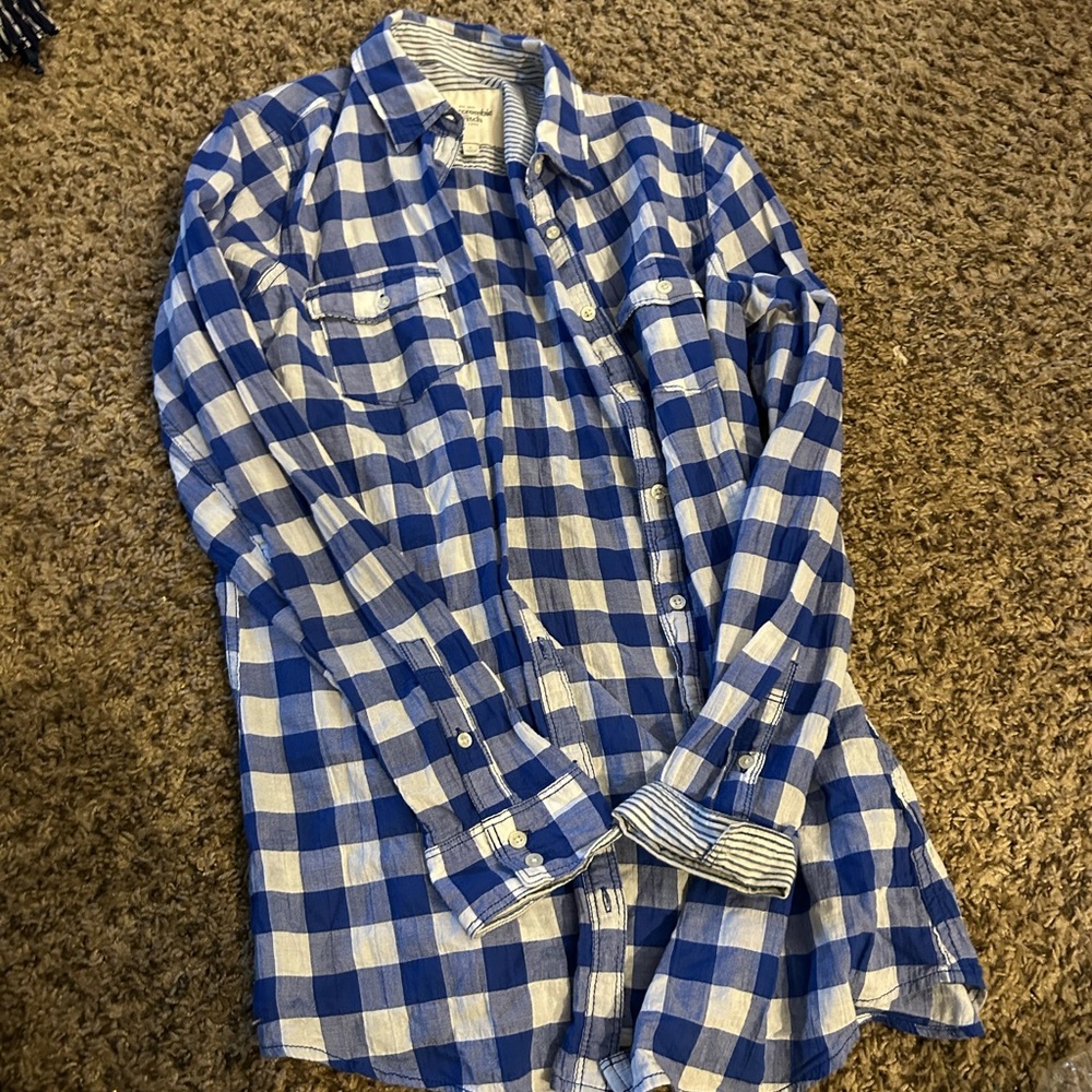 Abercrombie & Fitch Blue and White Plaid Shirt